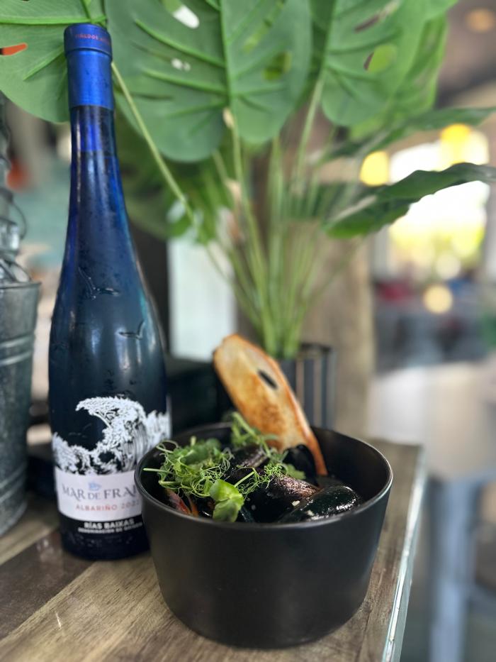 Shoreline Seafood Image