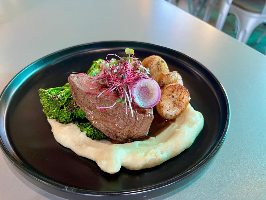 Shoreline Seafood Image