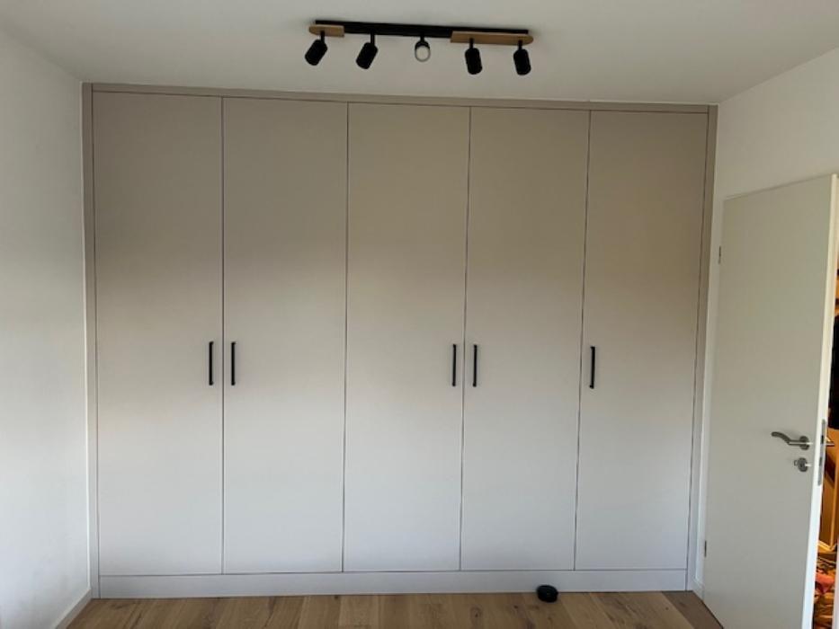 Raumwerk Schreinerei, Industriestraße in Pulheim