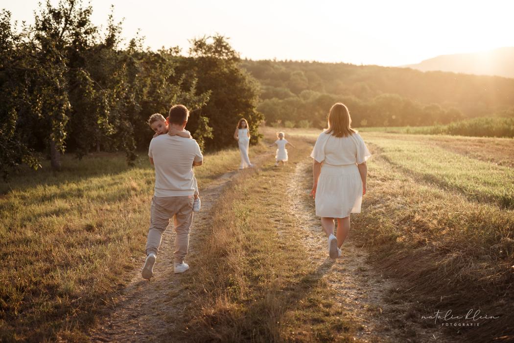 Natalie Klein Fotografie, Großsachsenheimer Straße in Sachsenheim