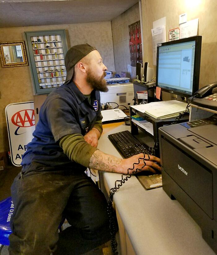 Ron's Automotive Services - Alliance, OH