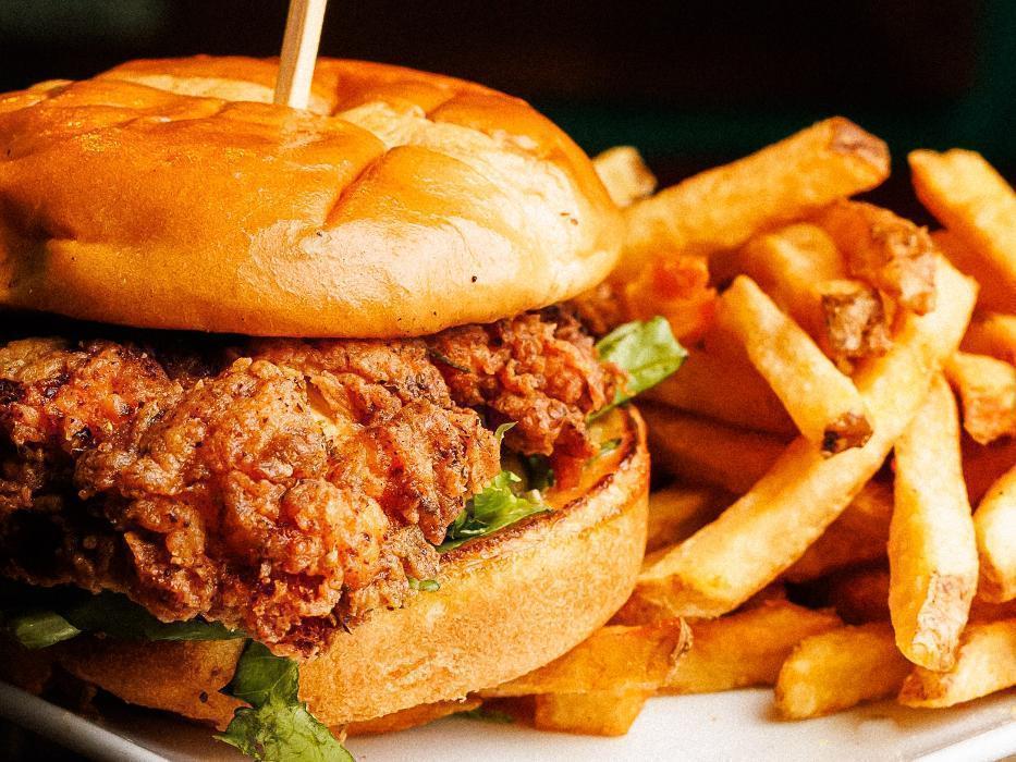 Paddy's Irish Public House Image