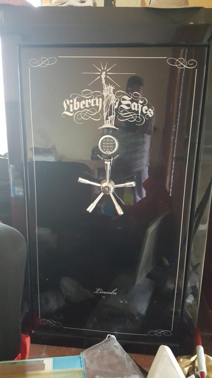 Ck estate sales Image