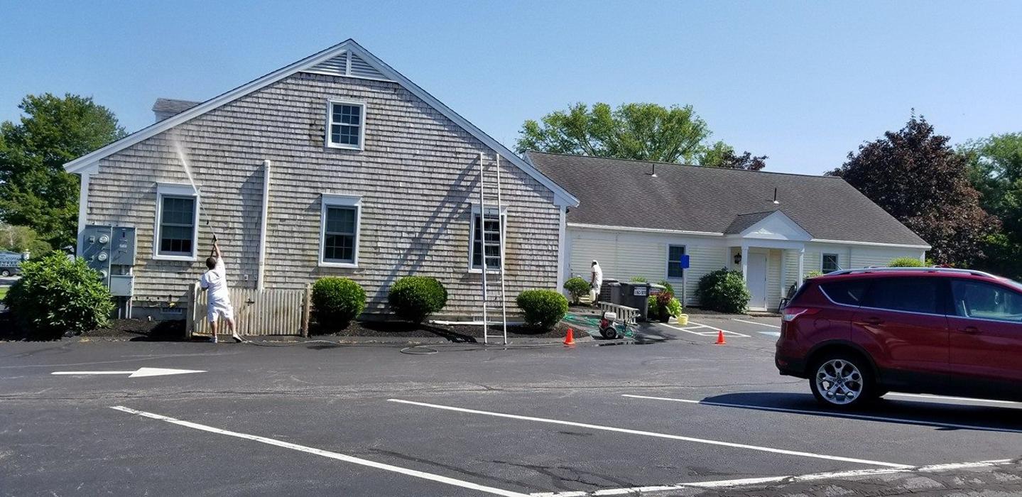 Leo's Painting and carpentry services - Hyannis, MA
