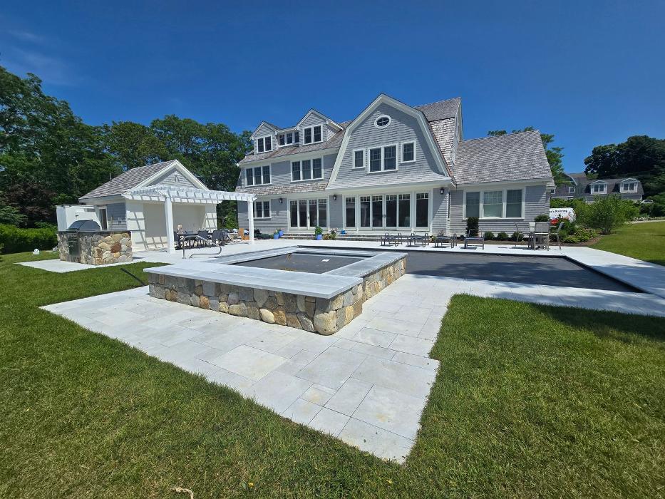 Leo's Painting and carpentry services - Hyannis, MA