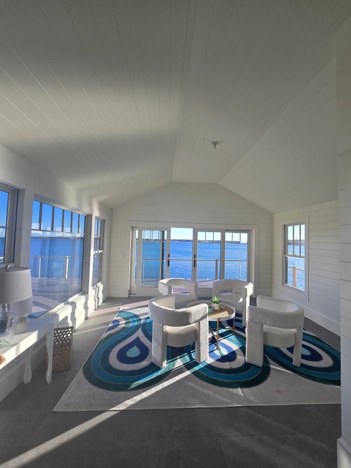 Leo's Painting and carpentry services - Hyannis, MA