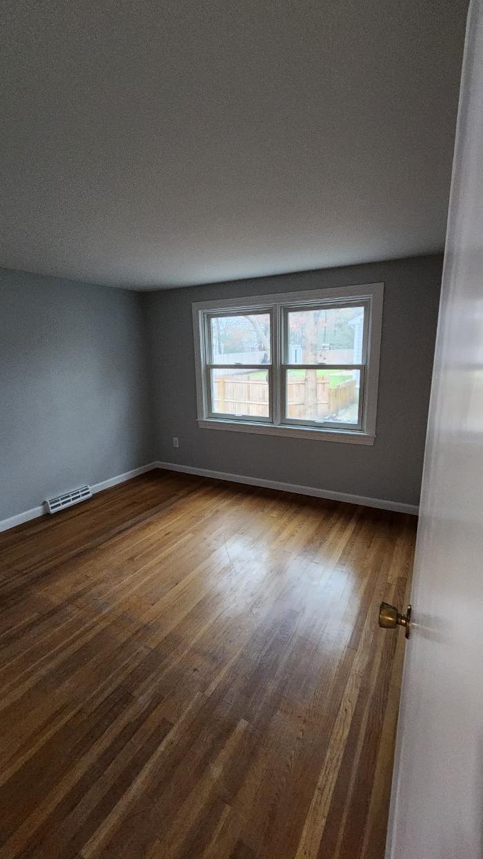 Leo's Painting and carpentry services - Hyannis, MA