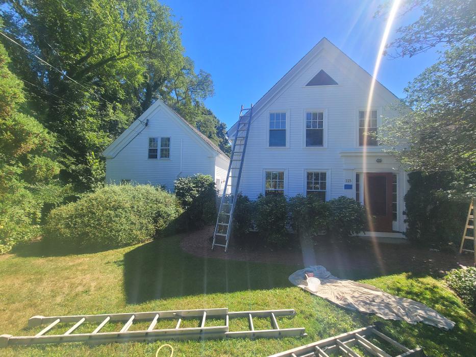 Leo's Painting and carpentry services - Hyannis, MA