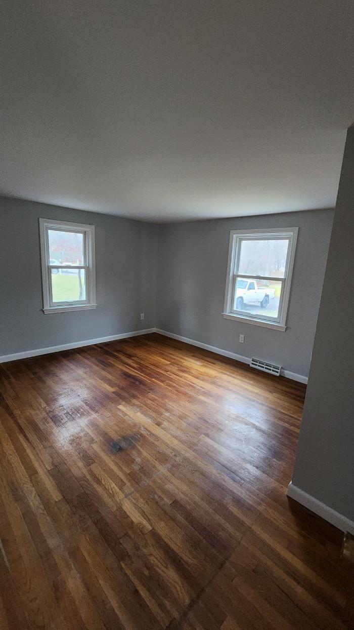 Leo's Painting and carpentry services - Hyannis, MA