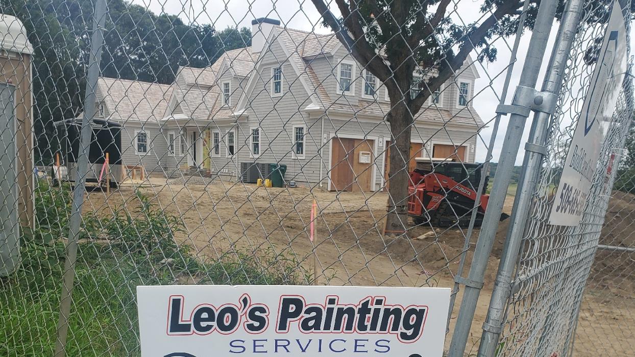 Leo's Painting and carpentry services - Hyannis, MA