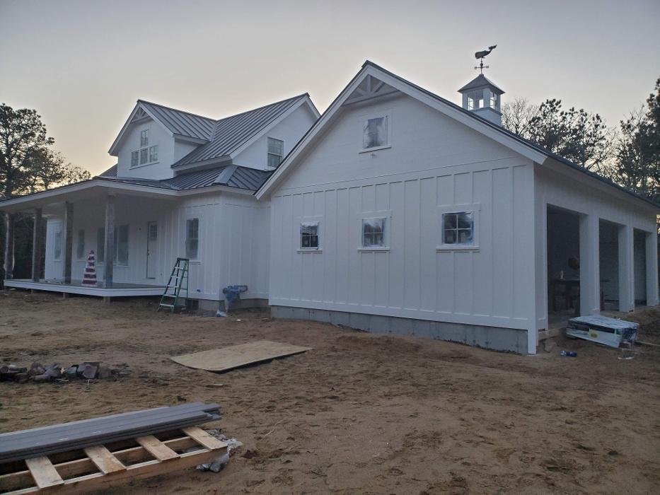 Leo's Painting and carpentry services - Hyannis, MA