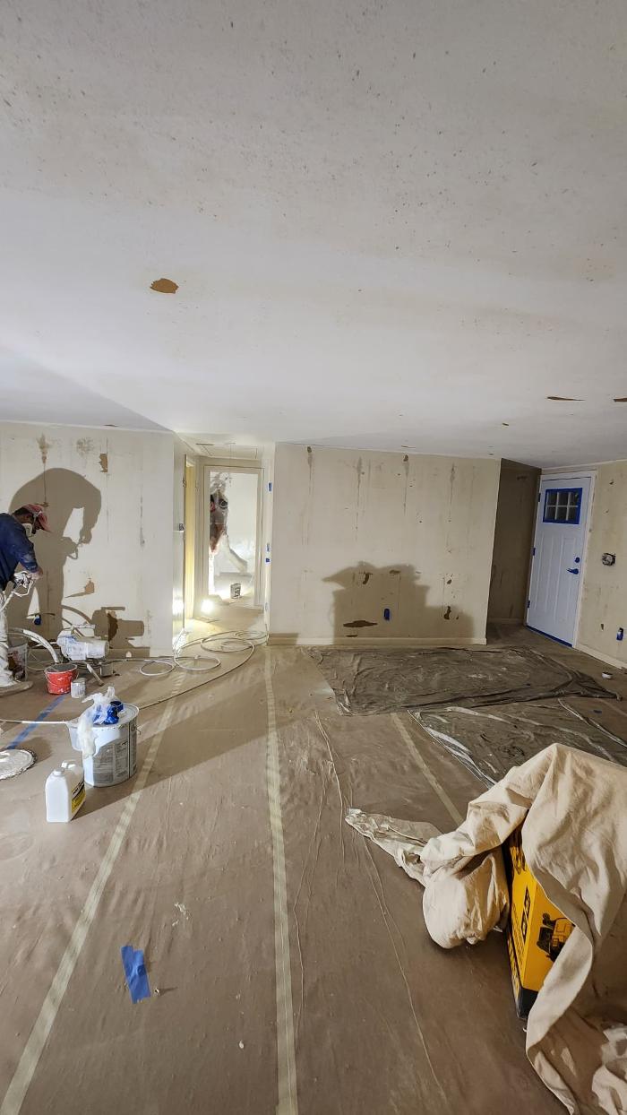Leo's Painting and carpentry services - Hyannis, MA