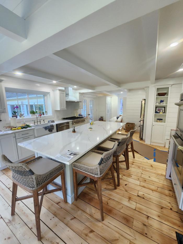 Leo's Painting and carpentry services - Hyannis, MA