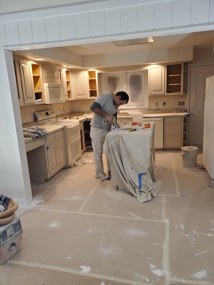 Leo's Painting and carpentry services - Hyannis, MA