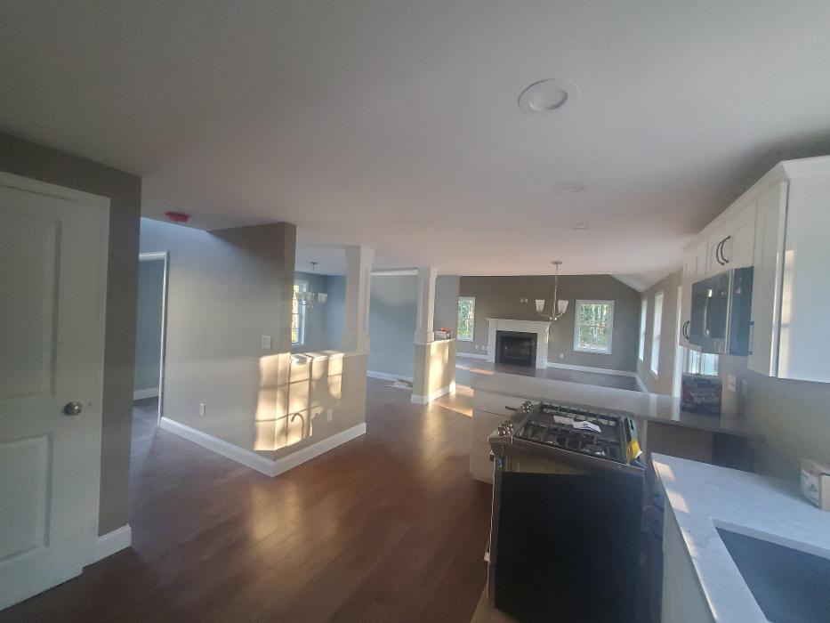 Leo's Painting and carpentry services - Hyannis, MA