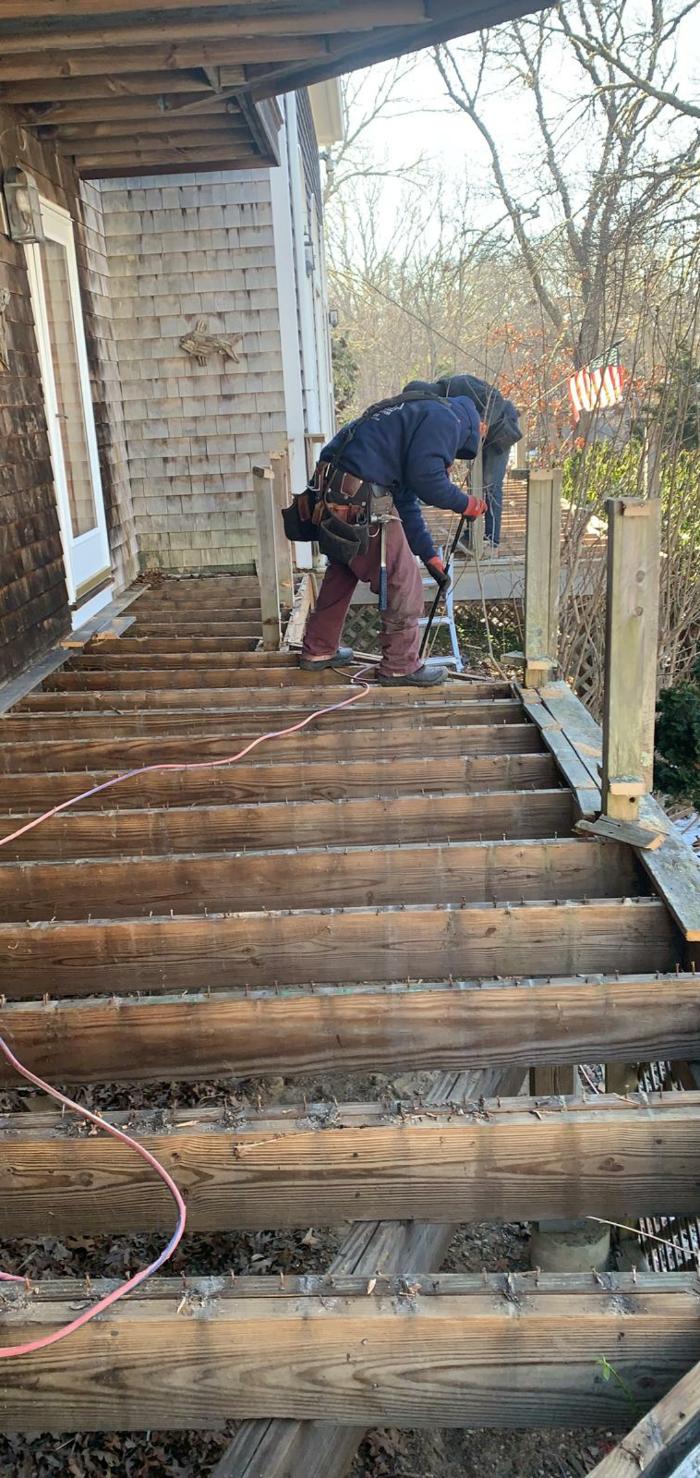 Leo's Painting and carpentry services - Hyannis, MA