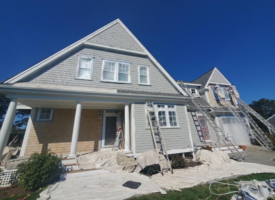 Leo's Painting and carpentry services - Hyannis, MA