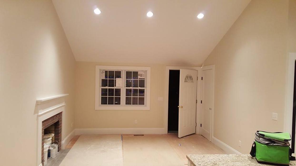 Leo's Painting and carpentry services - Hyannis, MA