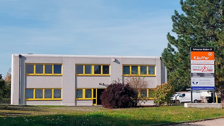 Käuffer & Co. Technische Gebäudeausrüstung GmbH - Halsbrücke, Schwarze Kiefern in Halsbrücke