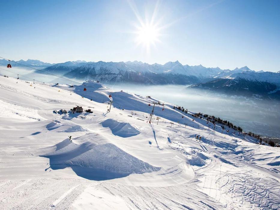 Agence TP Immobilier | Crans-Montana | Real Estate, Route de la Moubra in Crans-Montana