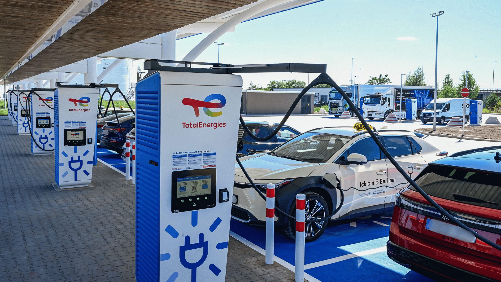 TotalEnergies Charging station, Elly-Beinhorn-Ring in Schönefeld
