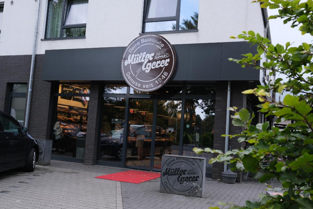 Müller & Egerer Bäckerei und Konditorei GmbH, Friedrichsfehner Straße in Edewecht