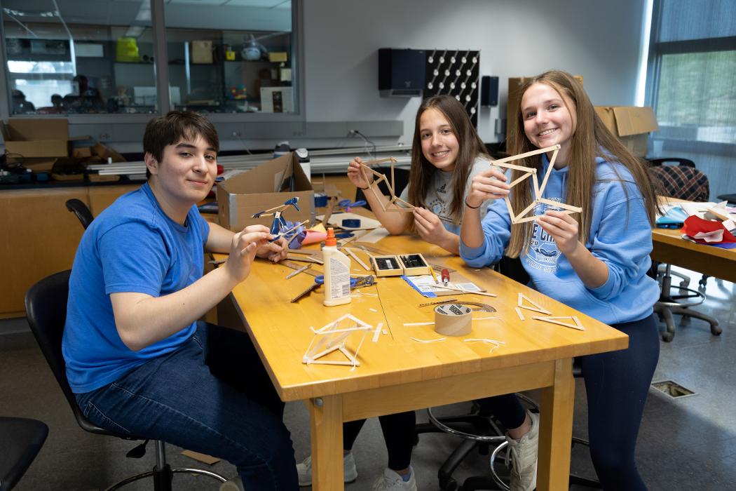 Cincinnati Country Day School - Cincinnati, OH