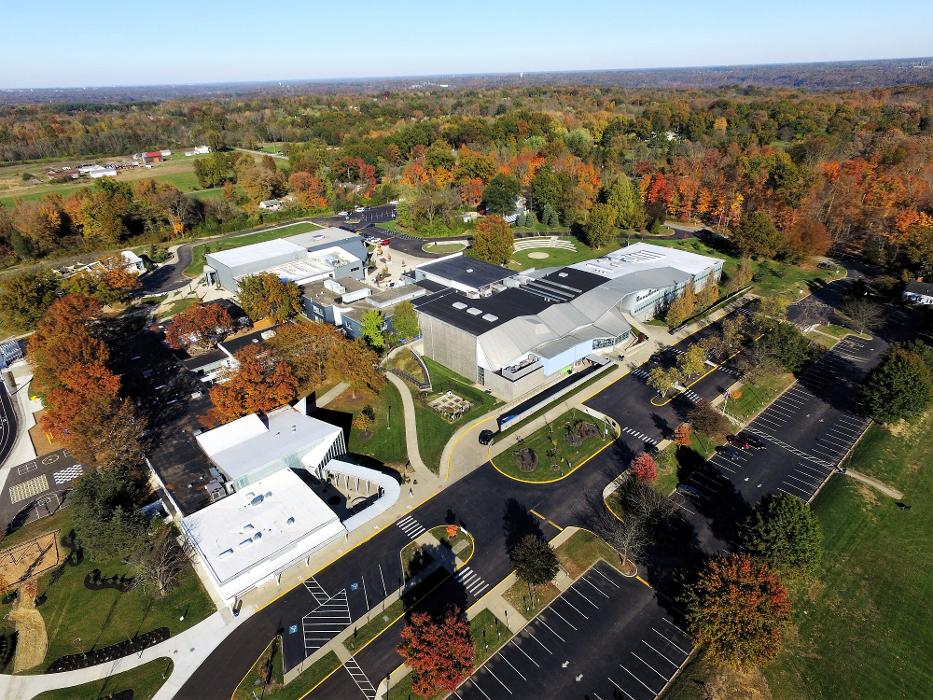 Cincinnati Country Day School - Cincinnati, OH