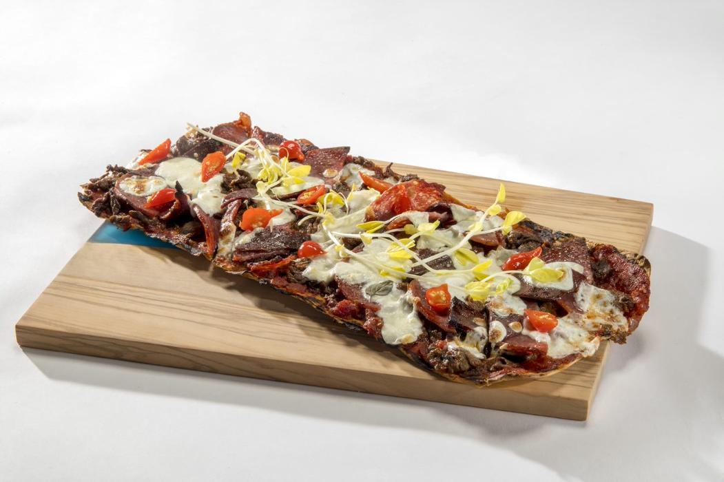 Garrison Oak Steakhouse Image