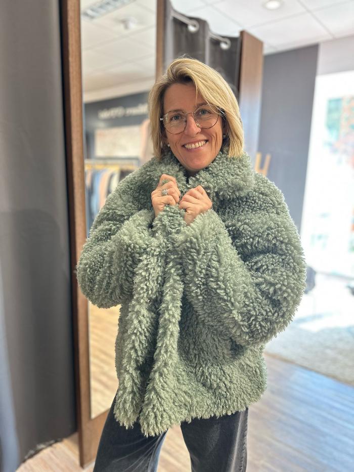 Stadter Mode in Dielheim, Wieslocher Straße in Dielheim