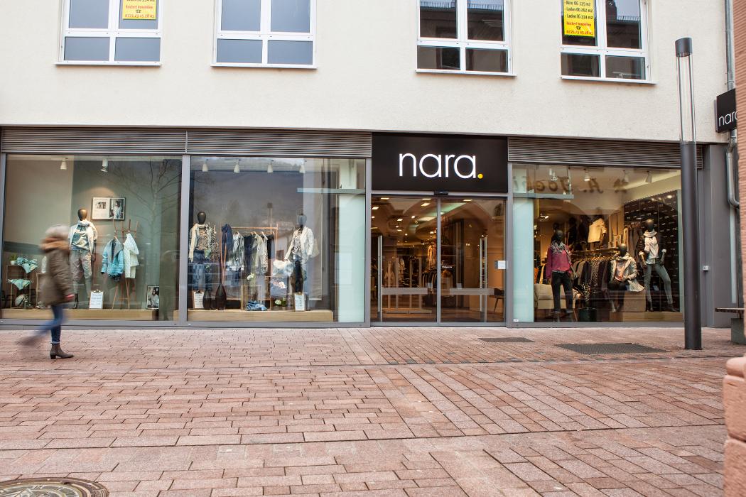 nara Mode in Weinheim, Hauptstraße in Weinheim