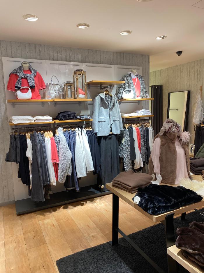 nara Mode in Buchen, Marktstraße in Buchen