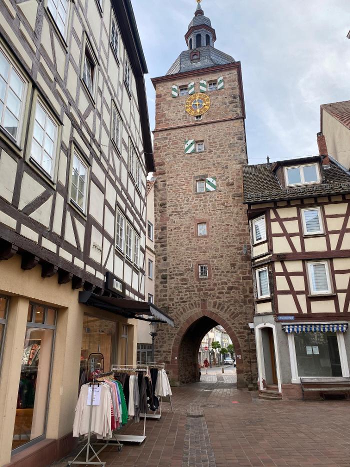 nara Mode in Buchen, Marktstraße in Buchen