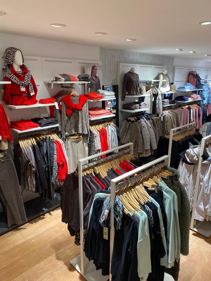 nara Mode in Buchen, Marktstraße in Buchen