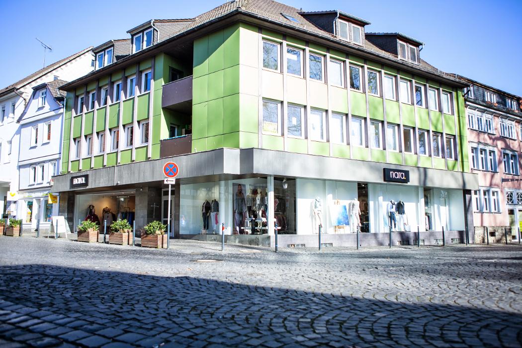 nara Mode in Lich, Heinrich-Neeb-Straße in Lich