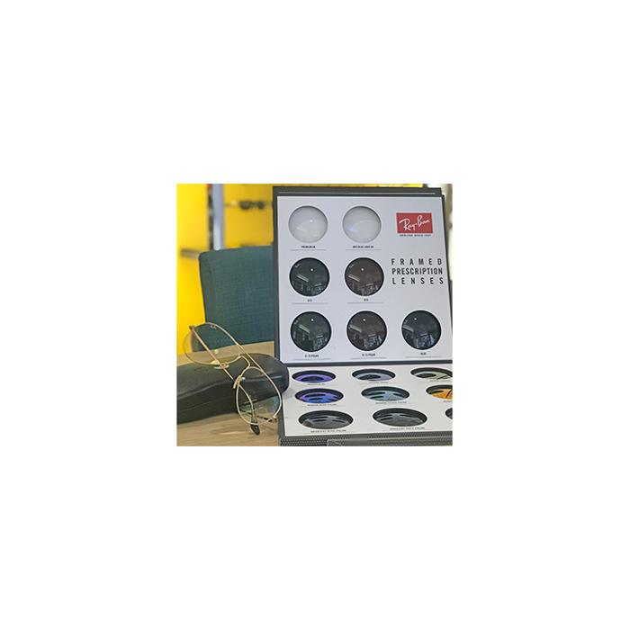 Optik Turski Steinen, Eisenbahnstraße in Steinen