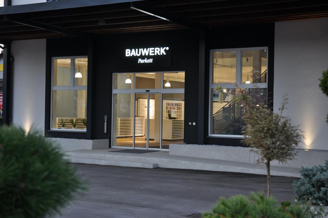 Bauwerk Parkettwelt Salzburg, Gnigler Straße in Salzburg