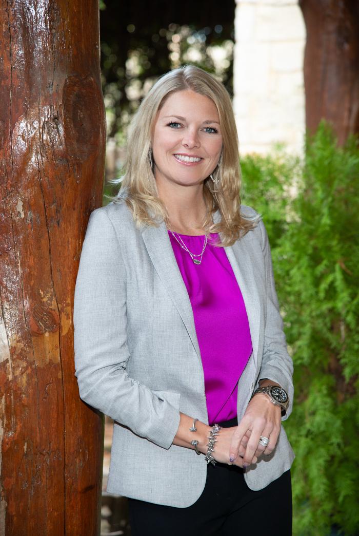 Kandyce Kohlmaier Logo