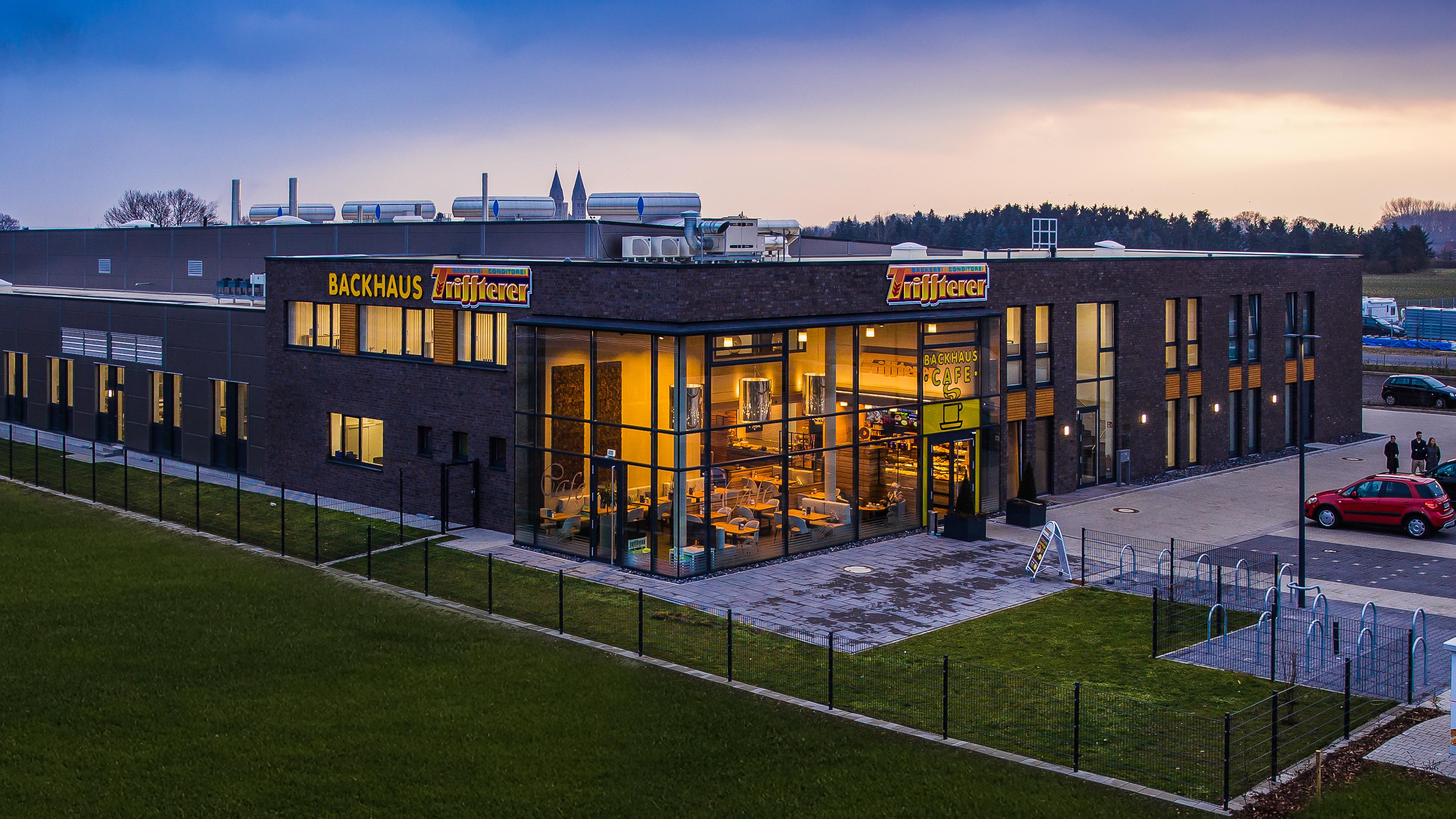 Backhaus Triffterer, Daimlerstraße in Neuenkirchen