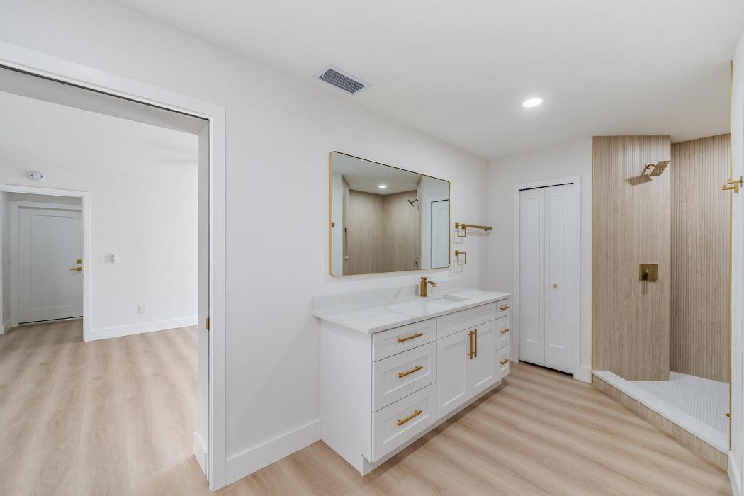 Vertical General Contracting - Bradenton, FL