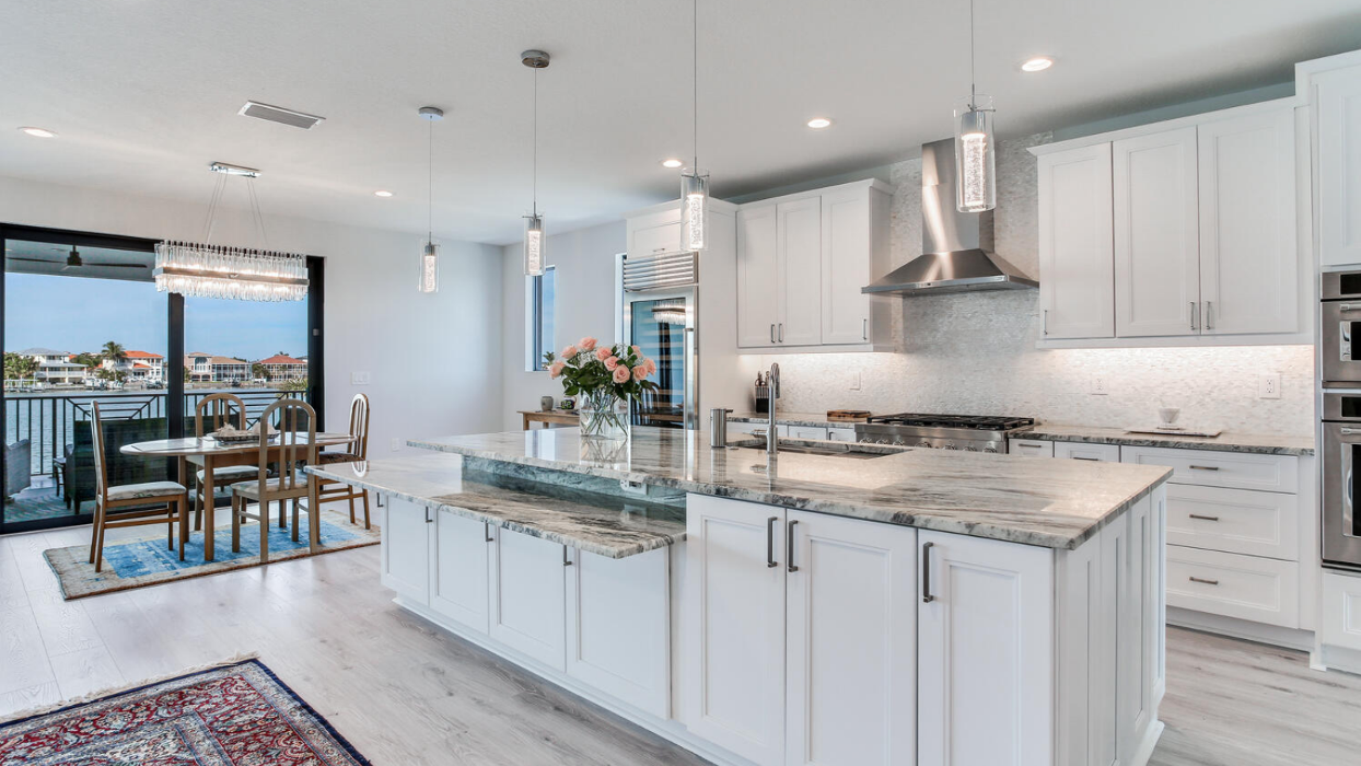 AVENTIS Homes - St. Petersburg, FL