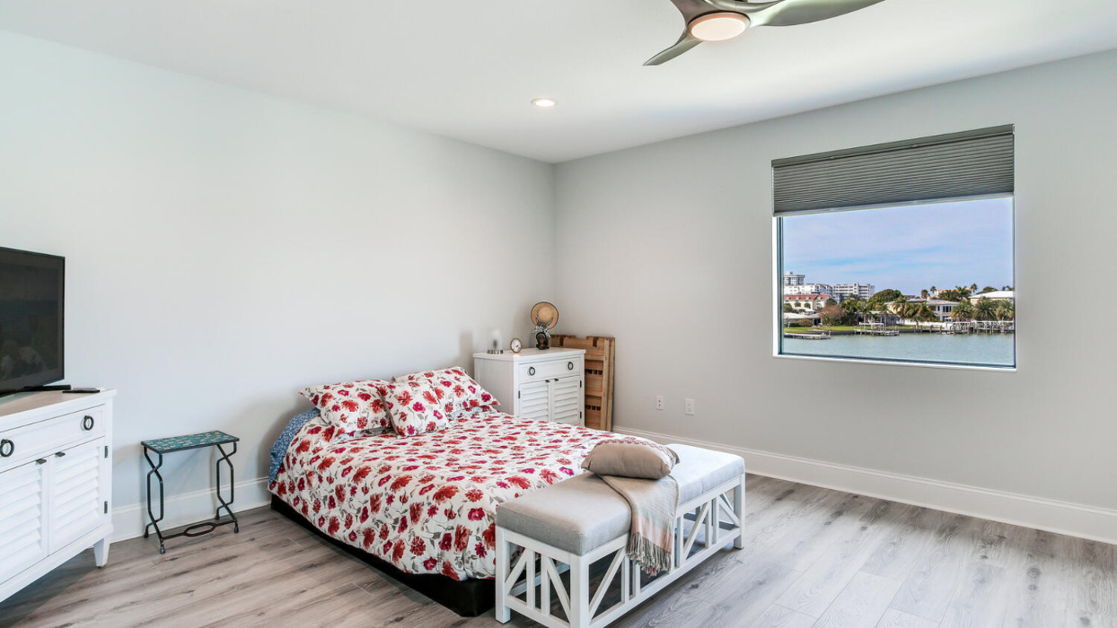 AVENTIS Homes - St. Petersburg, FL