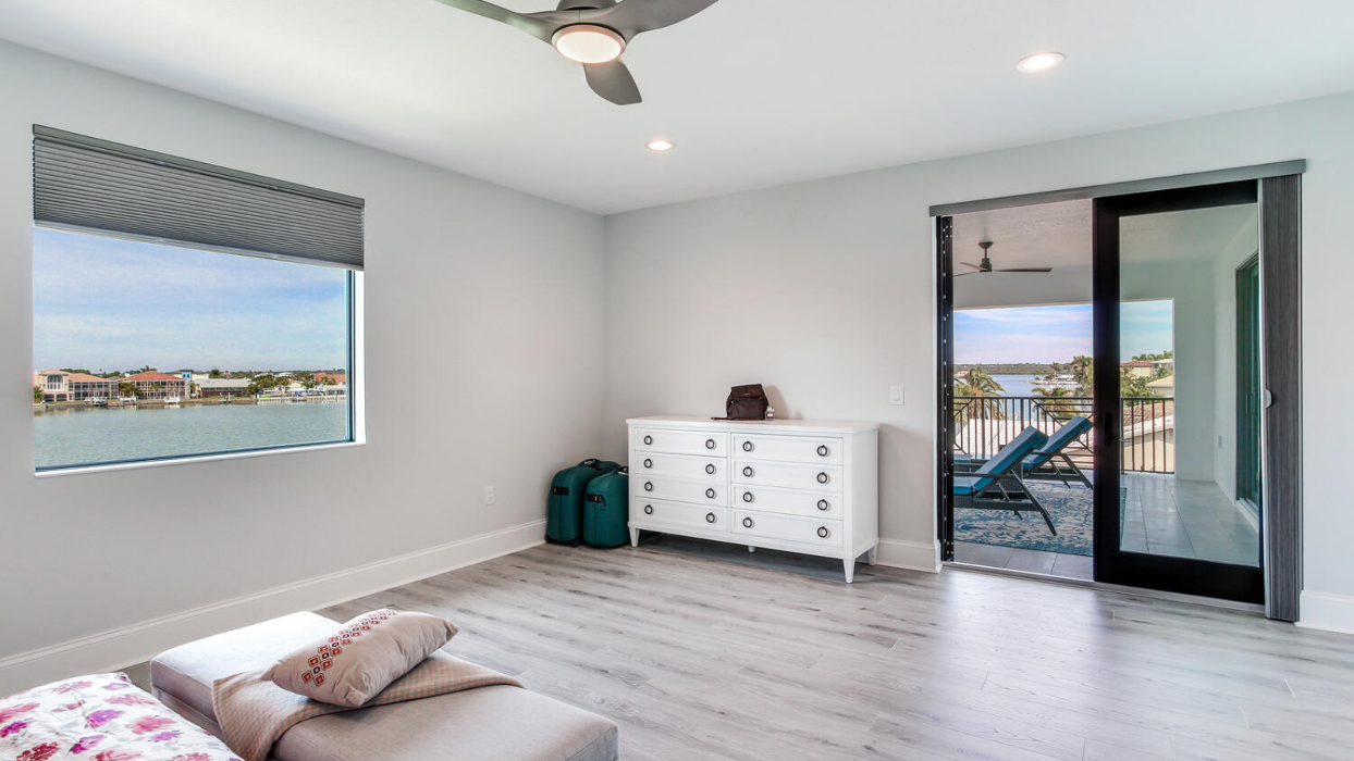 AVENTIS Homes - St. Petersburg, FL