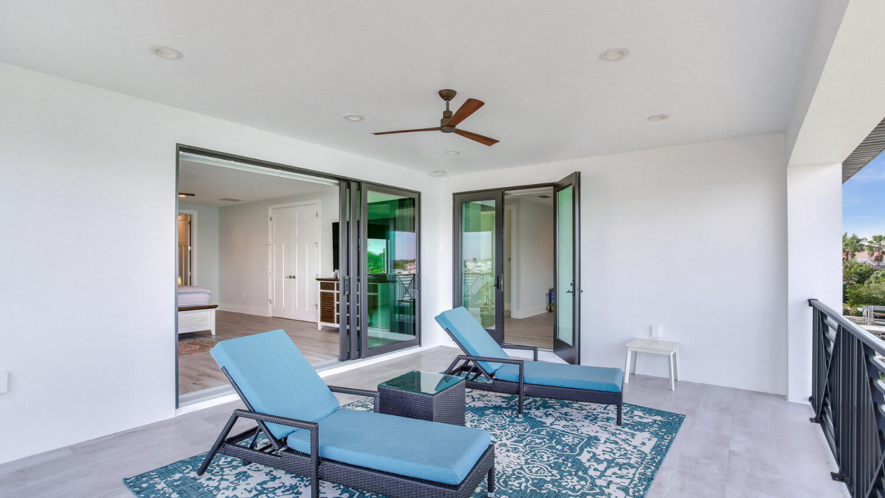 AVENTIS Homes - St. Petersburg, FL