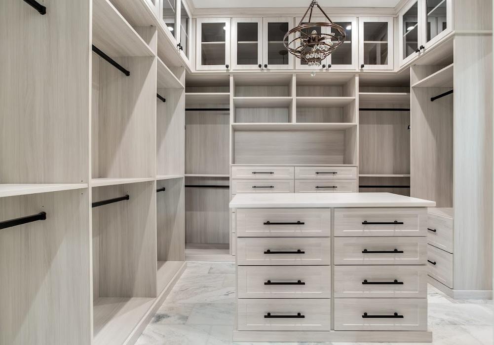 AVENTIS Homes - St. Petersburg, FL