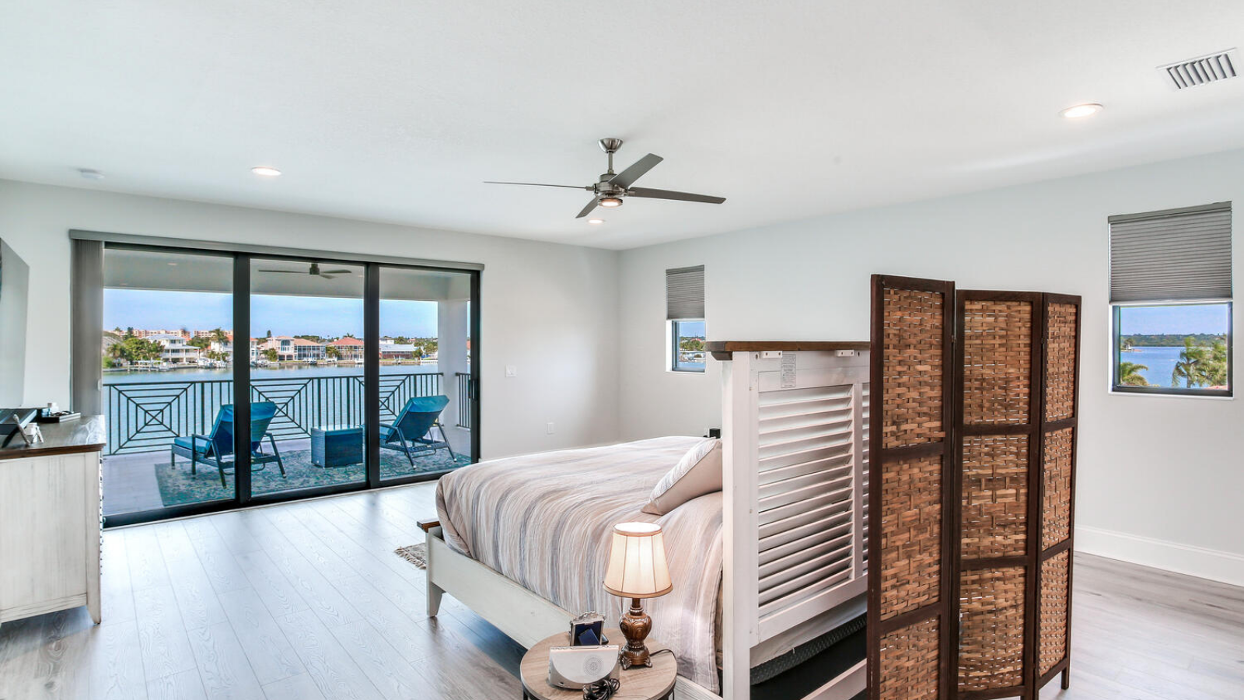 AVENTIS Homes - St. Petersburg, FL