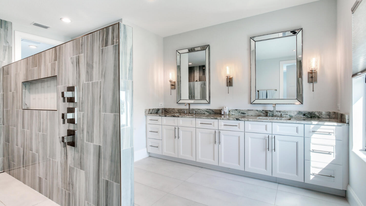 AVENTIS Homes - St. Petersburg, FL