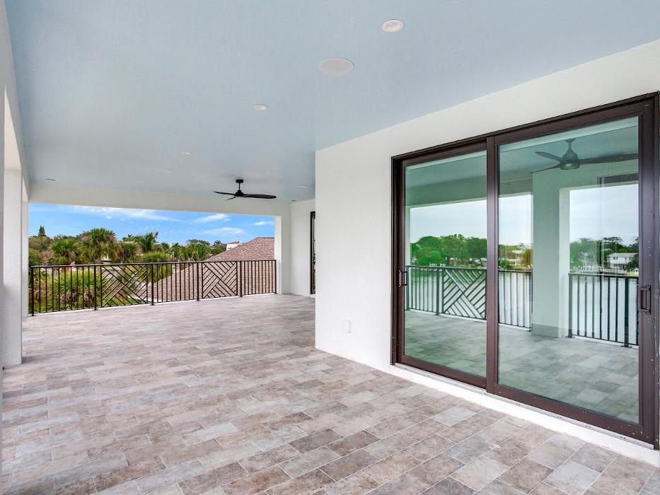 AVENTIS Homes - St. Petersburg, FL