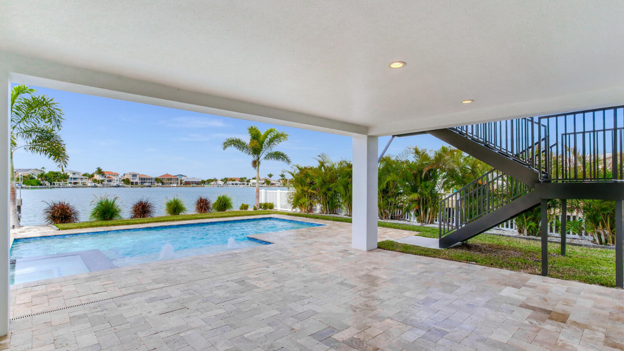 AVENTIS Homes - St. Petersburg, FL