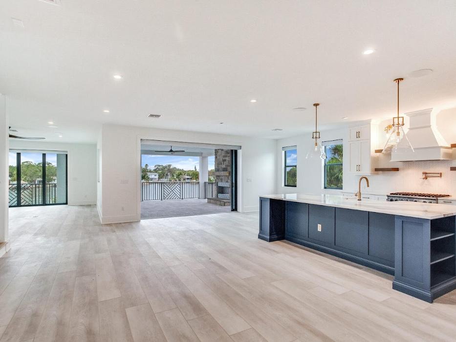 AVENTIS Homes - St. Petersburg, FL